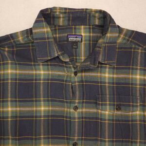 Patagonia Casual Long Sleeve Flannel Button Up Shirt Mens Size L Blue Green